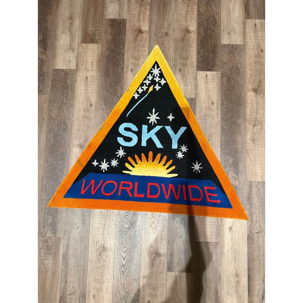 Sky Worldwide Rug Brand New